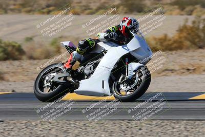 media/Oct-21-2024-Moto Forza (Mon) [[0d67646773]]/B Group/Session 2 (Turn 14)/